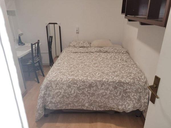 Habitaciones Privada Preciosa Grande Centro Malaga Tambien Cerca De La Playa Wi-Fi Exteriör bild